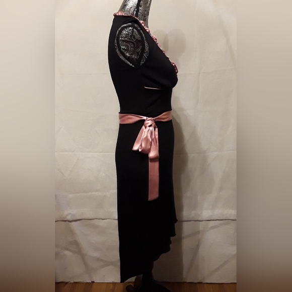 RAMPAGE SUPER PLUNGE NECKLINE BLACK DRESS - Picture 4 of 9